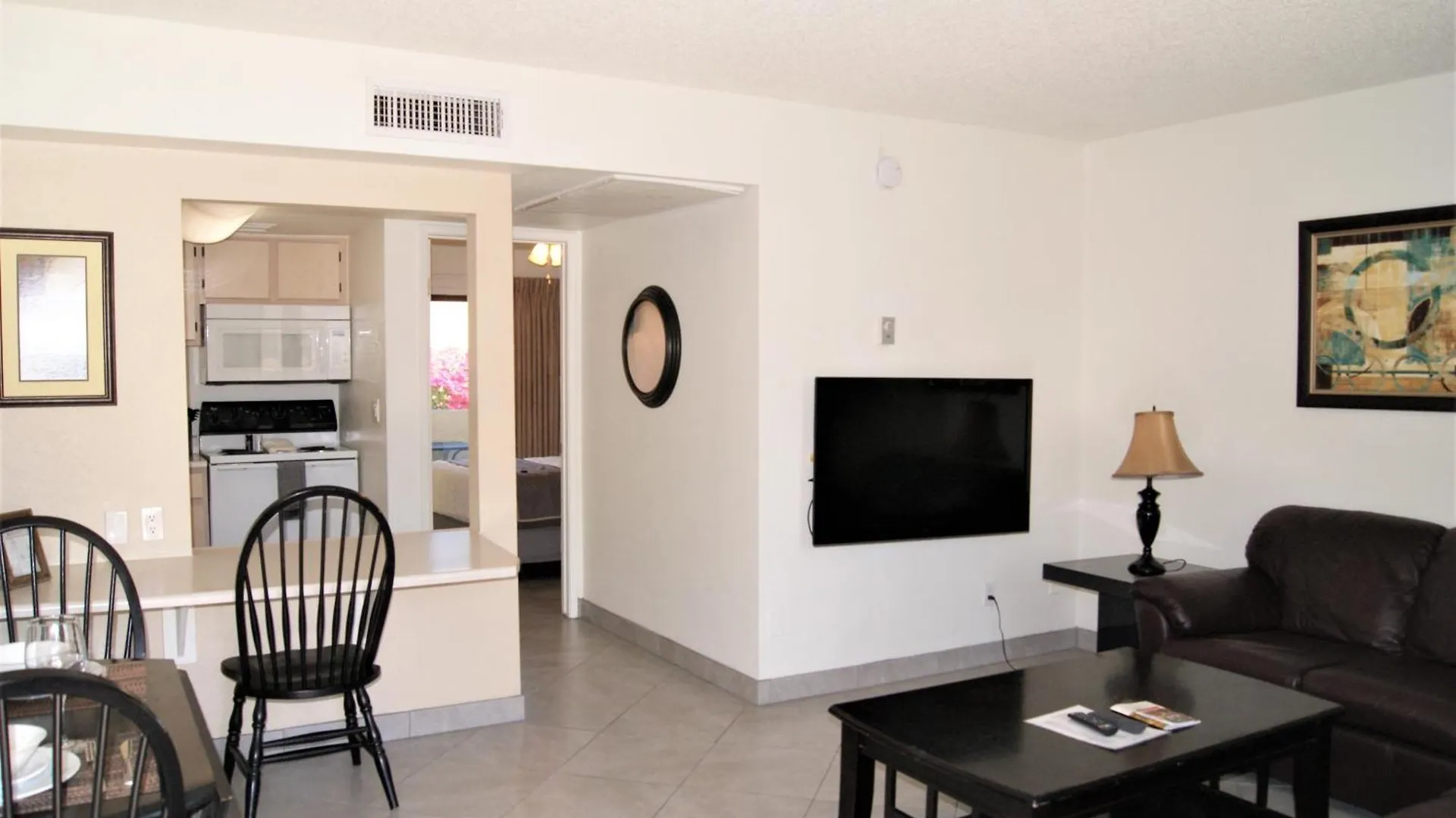 143 Fully Furnished 1Br Suite-Pet Friendly Scottsdale United States